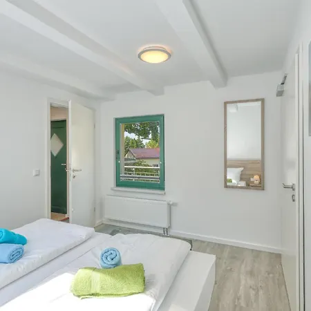 3 Bedroom Awesome In