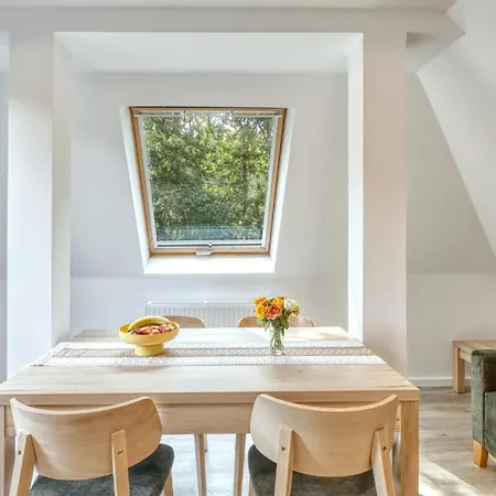 3 Bedroom Awesome In Apartmán Altenkirchen (Mecklenburg-Vorpommern)